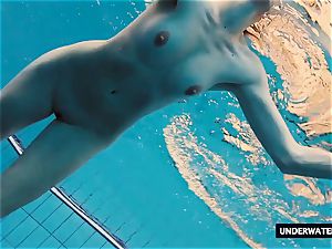 red-hot thick titted nubile Lera swimming in the pool
